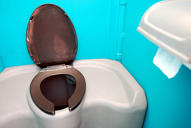 Porta potty delivery and setup in Watauga, TX